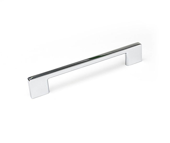 Шкафы-пеналы в ванную комнату